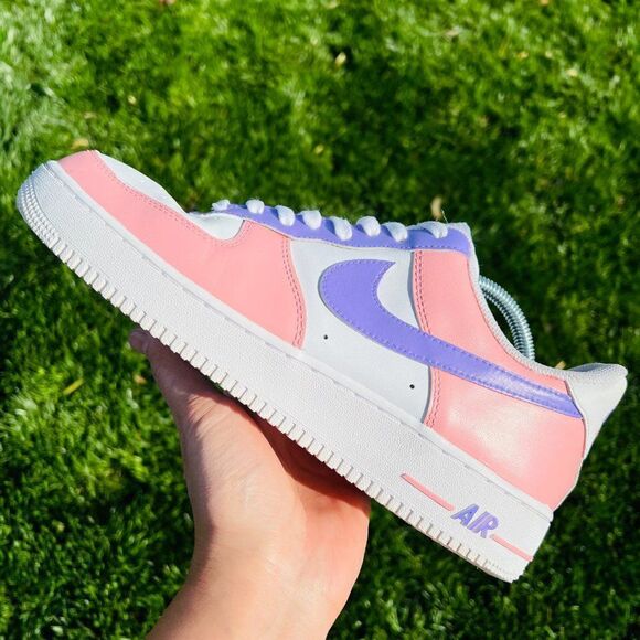 NIKE AIR Force 1 Women's Custom Pink/Purple Color Block Sneakers NWB - Picture 1 of 6